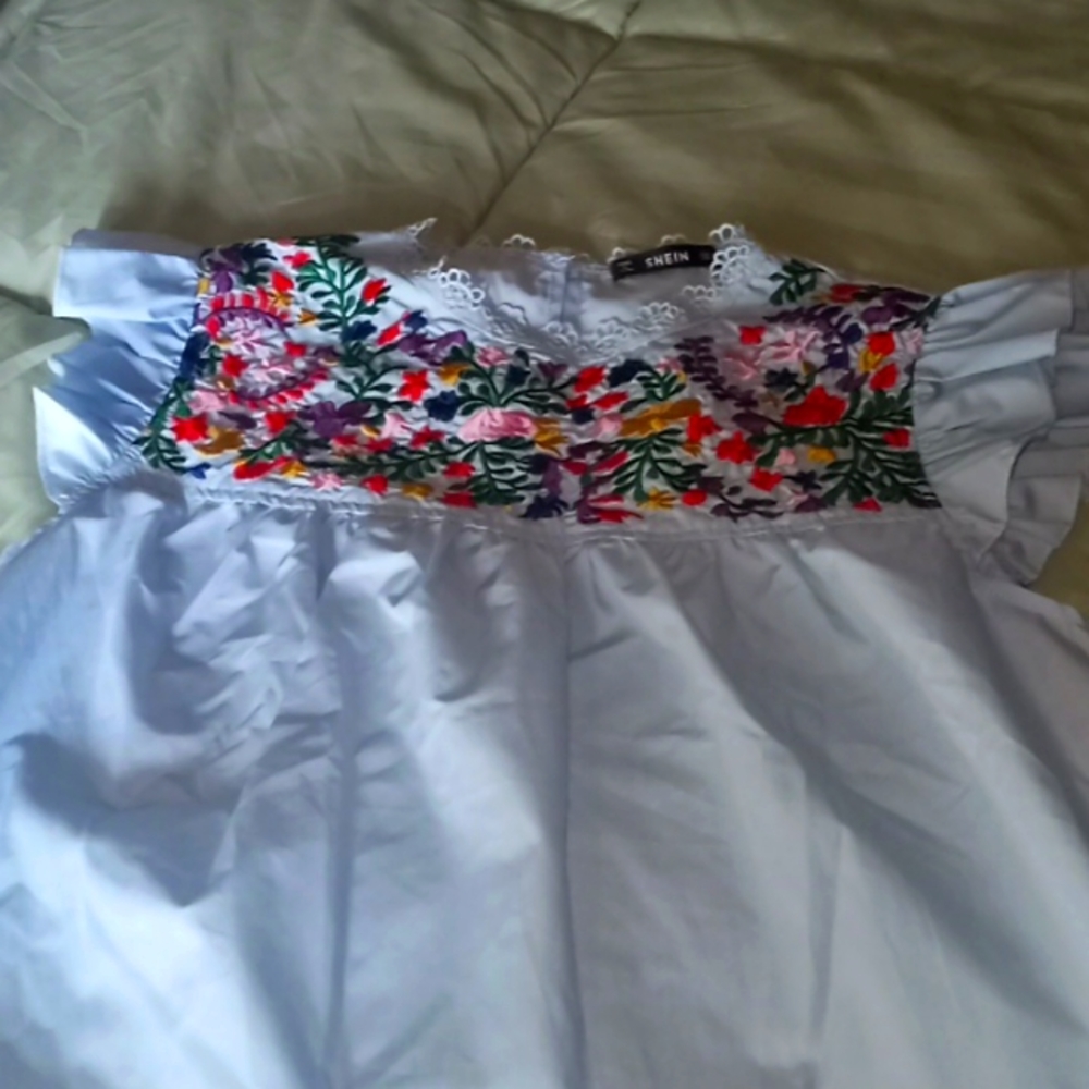 Embroidered blouse
